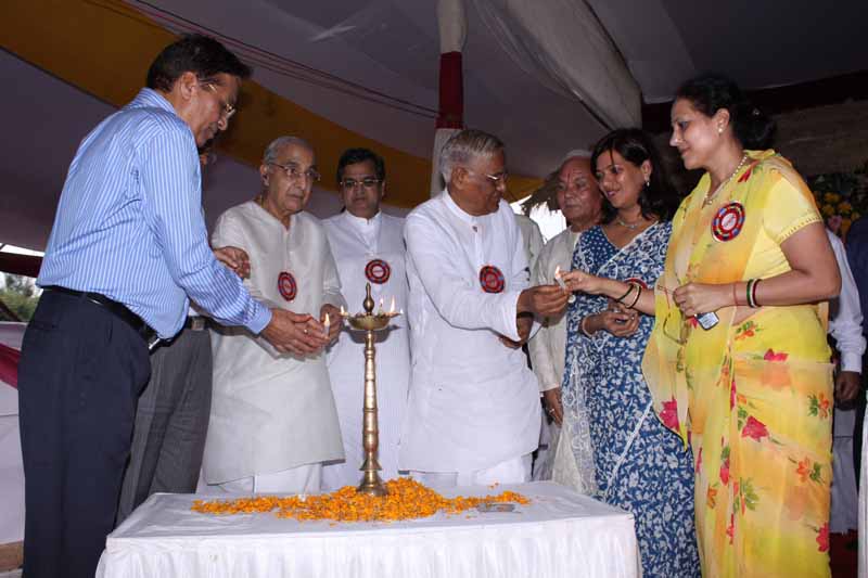Nanibai Myro1 - 2009