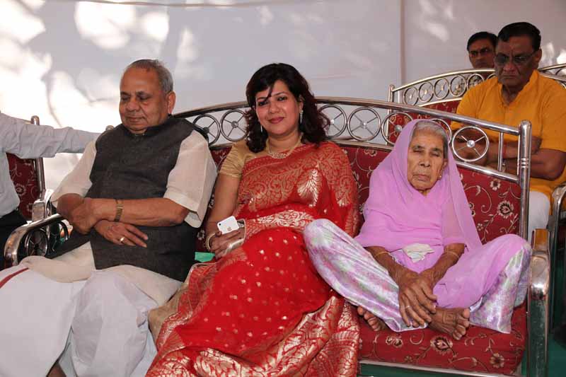 Nanibai Myro1 - 2015